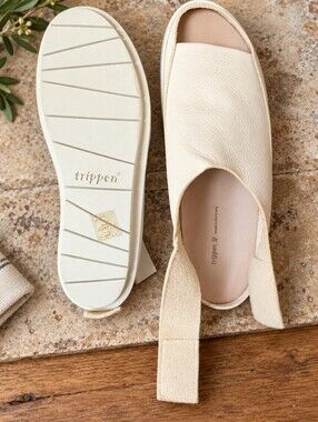 NWT Trippen NYC Cream Leather Open Toe Platform Slide Mules Size 9
